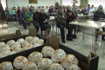 Народний депутат Сергій Лабазюк привітав з Великоднем мешканців геріатричних центрів 188 округу