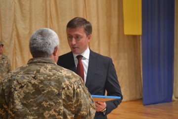 Народний депутат привітав АТО-вців з Днем захисника України