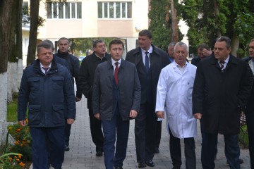 Волочиській районній лікарні 85 