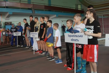 Сергій Лабазюк підтримав Всеукраїнський турнір найсильніших кікбоксерів