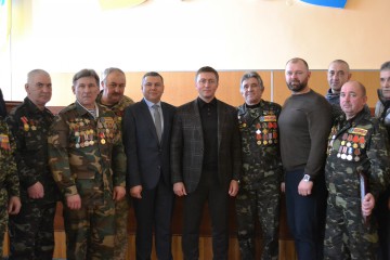 У Хмельницькому та Волочиському районах вшанували учасників бойових дій на території інших держав