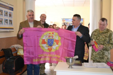 У Хмельницькому військовому шпиталі завдяки благодійникам запрацював ліфт 