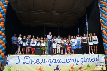 Яскраве свято дитинства організував наймолодшим мешканцям 188-го округу народний депутат України Сергій Лабазюк 