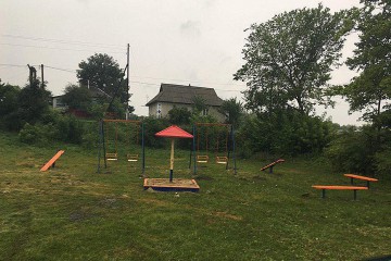 Традиційна акція триває! Ще один дитячий майданчик з‘явився у селі Маначин Волочиського району. 