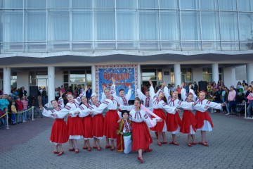 У Волочиському районі привітали молодих та активних