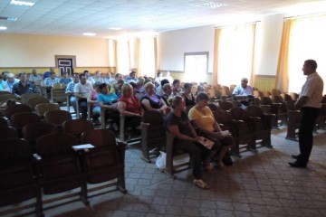 ​У Волочиському районі почали звітувати депутати політичної партії «Поруч»