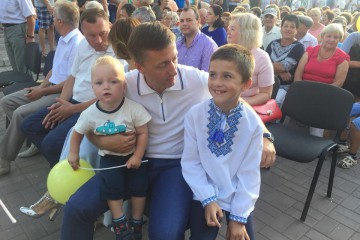 Подарунки з нагоди іменин рідних населених пунктів приймали жителі Волочищини 