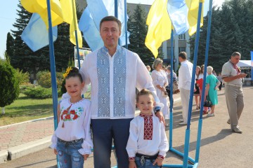 Головне державне свято - День Незалежності різноманітно відсвяткували у Волочиському та Хмельницькому районах