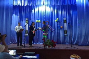 Днями подарунки приймали жителі сіл Маначин та Видава, Волочиського району 