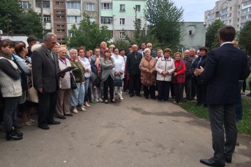 Зустрічі із виборцями продовжуються