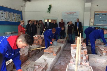 Продовжуємо шукати вихід із кадрової кризи 