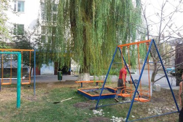 У громадських приймальнях продовжують реагувати на звернення громадян