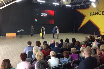 Освітяни Хмельницького приймають вітання