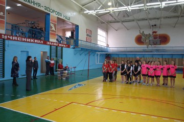 У Волочиському районі визначили найсильнішу жіночу волейбольну команду 