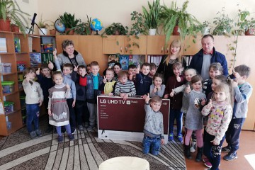 У школах Олешинської ОТГ отримали нову техніку 