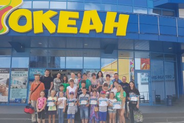 Художники сповнювались свіжих вражень у аквапарку