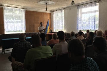 Хмельницький район: жителів турбують питання ринку землі та розвитку ОТГ 