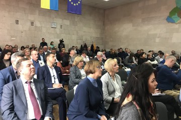 Перший крок до діалогу між владою та громадою