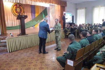 Помічники нардепа привітали захисників