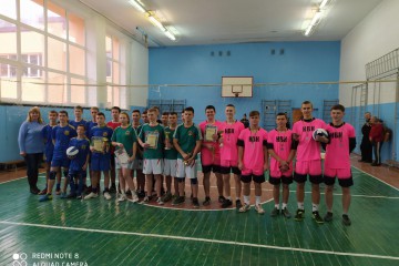 У Волочиську визначили кращих волейболістів