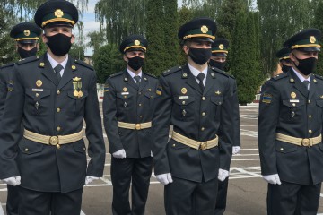 У прикордонній академії відбувся випуск офіцерів-прикордонників