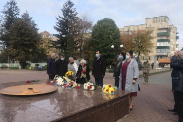 У Волочиську вшанували пам’ять загиблих у Другій світовій війні