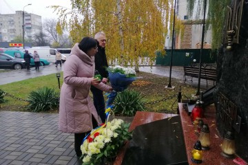 У Волочиську вшанували Героїв – борців за незалежність України