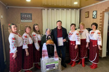 Вітання жительки села Немичинці з 95-річчям 