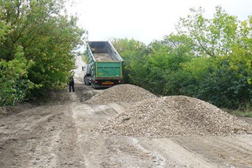 У Волочиському районі  завершено ремонт доріг у малих населених пунктах