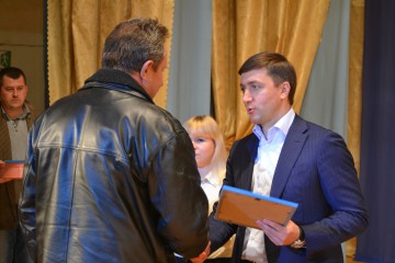 У Хмельницькому та Волочиському районі відзначили День вшанування учасників бойових дій на території інших держав