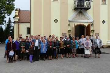 Прихожани  храму с. Яхнівці повернулися із Зарваниці