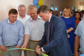 У Волочиській районній центральній лікарні відкрито оновлене терапевтичне відділення.