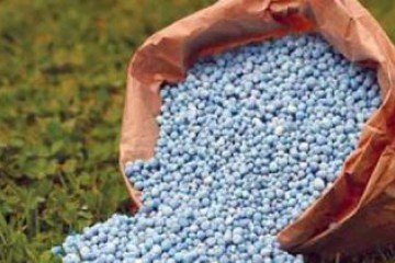 Аграрії просять Кабмін розібратися з монополією на ринку добрив