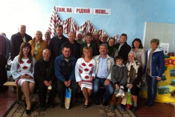 Помічники Сергія Лабазюка привітали жителів Моломолинець з Днем села