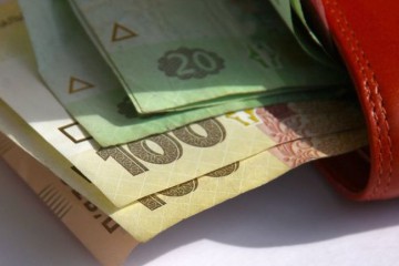 Зростання заробітної плати у чиновників та інших категорій має відбуватися пропорційно -Лабазюк