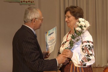 Народні артисти та приємні подарунки для працівників культури