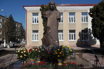 Цими днями вся Україна, згадувала того, хто за допомогою слова боровся за незалежність та свободу України