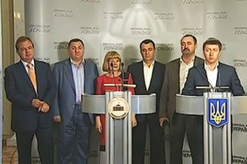 Депутатська група «За Хмельниччину»: Інтереси виборців важливіші за політичні амбіції 