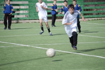 Дворові футбольні команди міста зійшлися у поєдинку 