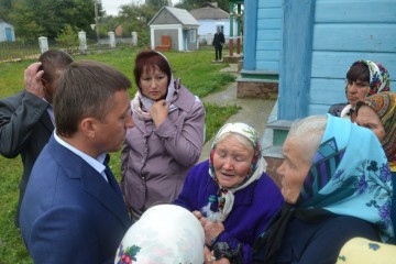 Подоляни вимолюють в Бога миру