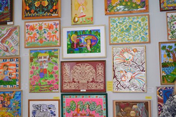 У обласному центрі відзначили кращих маленьких художників області. 