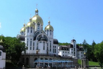                                          Учителі вирушають до святих місць    