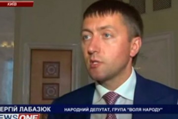 Закон про прокуратуру, місцеві вибори та кадрова революція – основні події із засідання парламентарів 2 липня